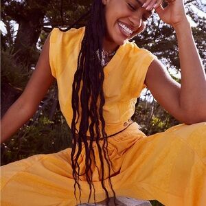 FP Beach Island Crop Top Size XS